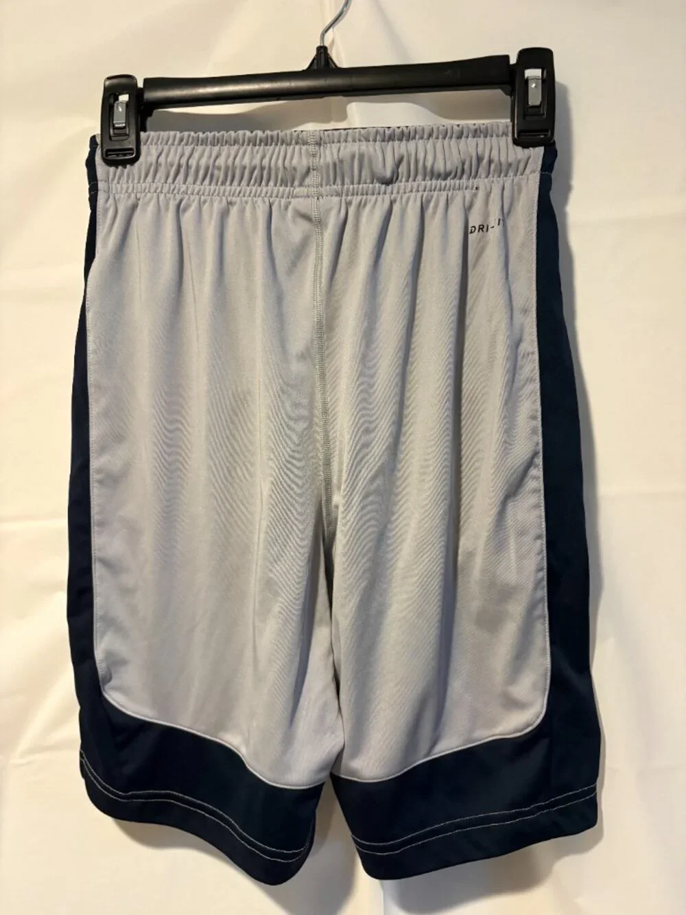 Kids Youth Nike Sz L Grey Dri Fit Athletic Shorts